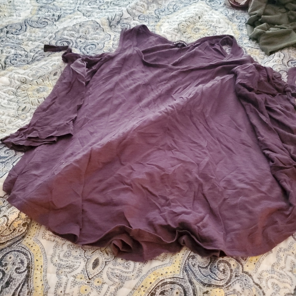 EUC Cold Shoulder Purple Top